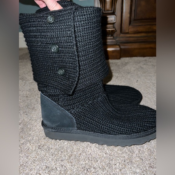 UGG SIZE 8 like new - Picture 3 of 11